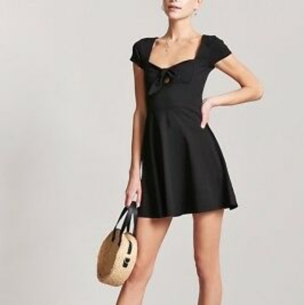 Tie front cutout skater dress